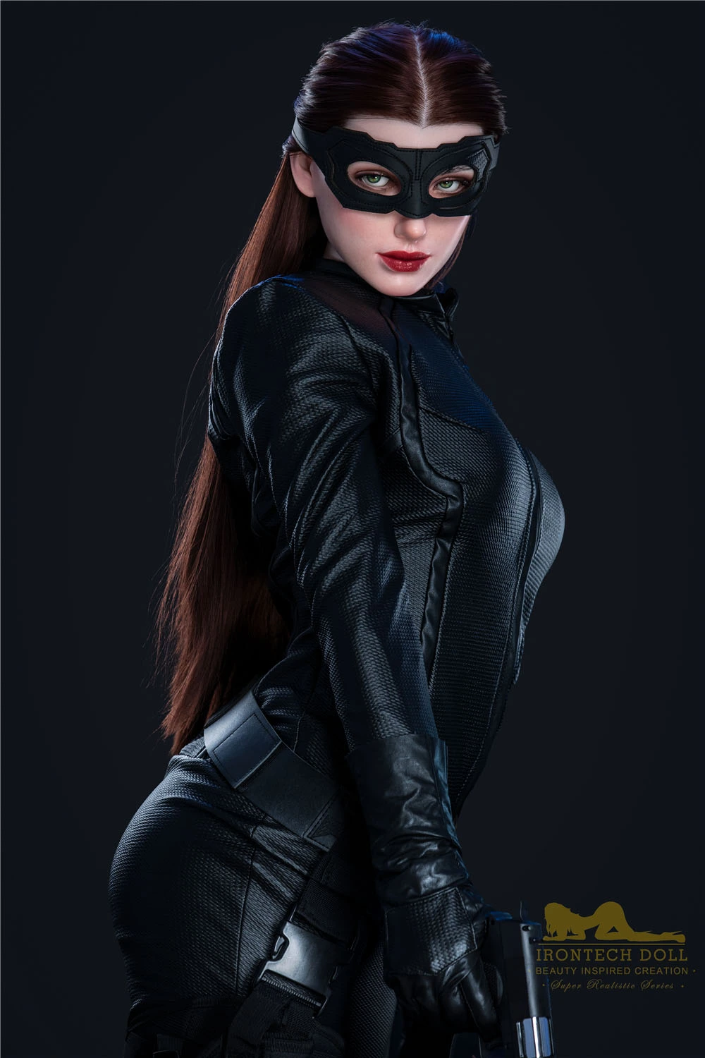  cat Woman's wife