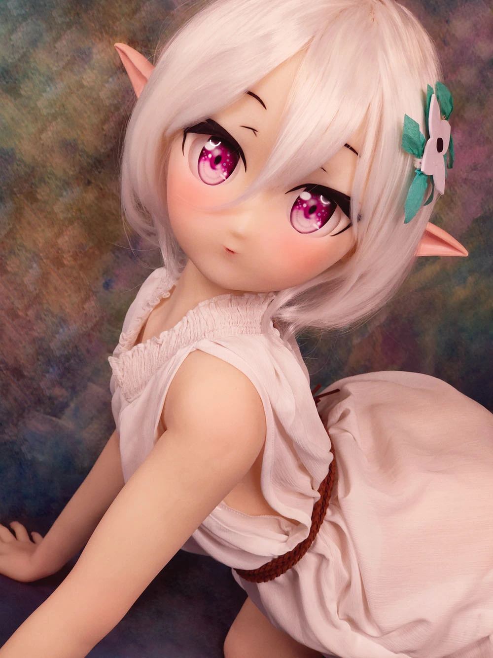 Flat-chested Elf Loli sexdoll